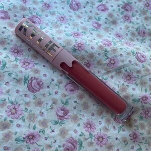 Kylie Cosmetics Matte Liquid lipstick - 500